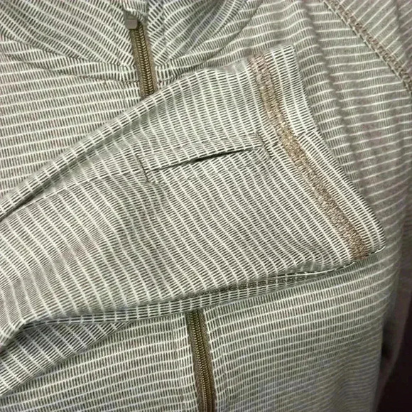 NWT WOMENS AVALANCHE QUARTER ZIP PULLOVER SIZE XL - Picture 4 of 9